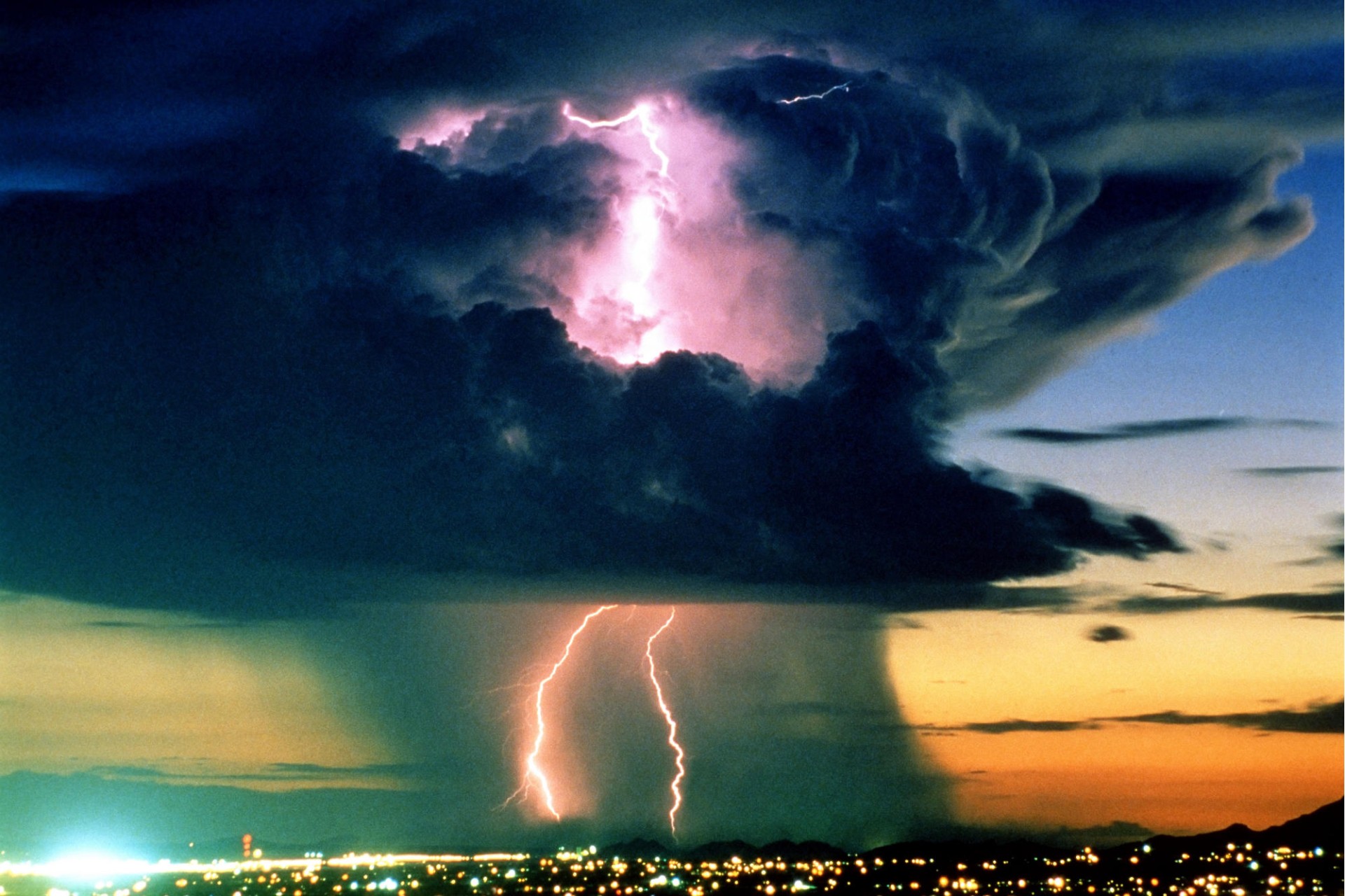 Tapety HD - Forces_Of_Nature_Storm__23.jpg